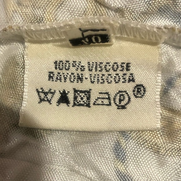 HERMÈS
Printed Bateau Neckline Top
Long sleeve - Picture 7 of 9